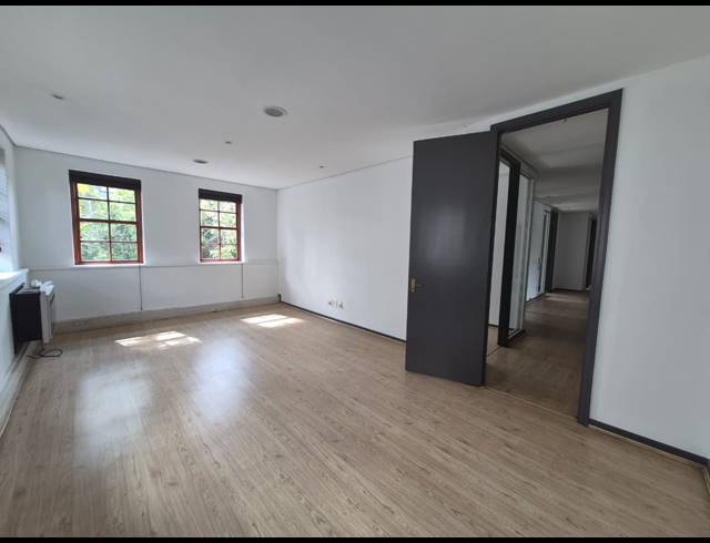 253M² OFFICE TO LET IN SANDTON CENTRAL